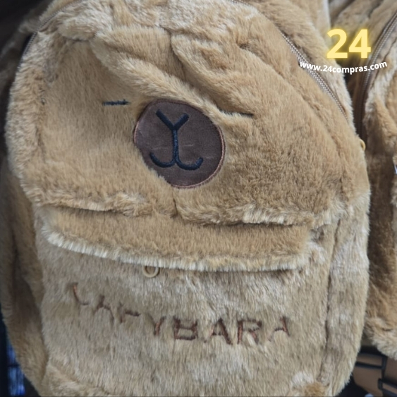 MOCHILA CAPYBARA