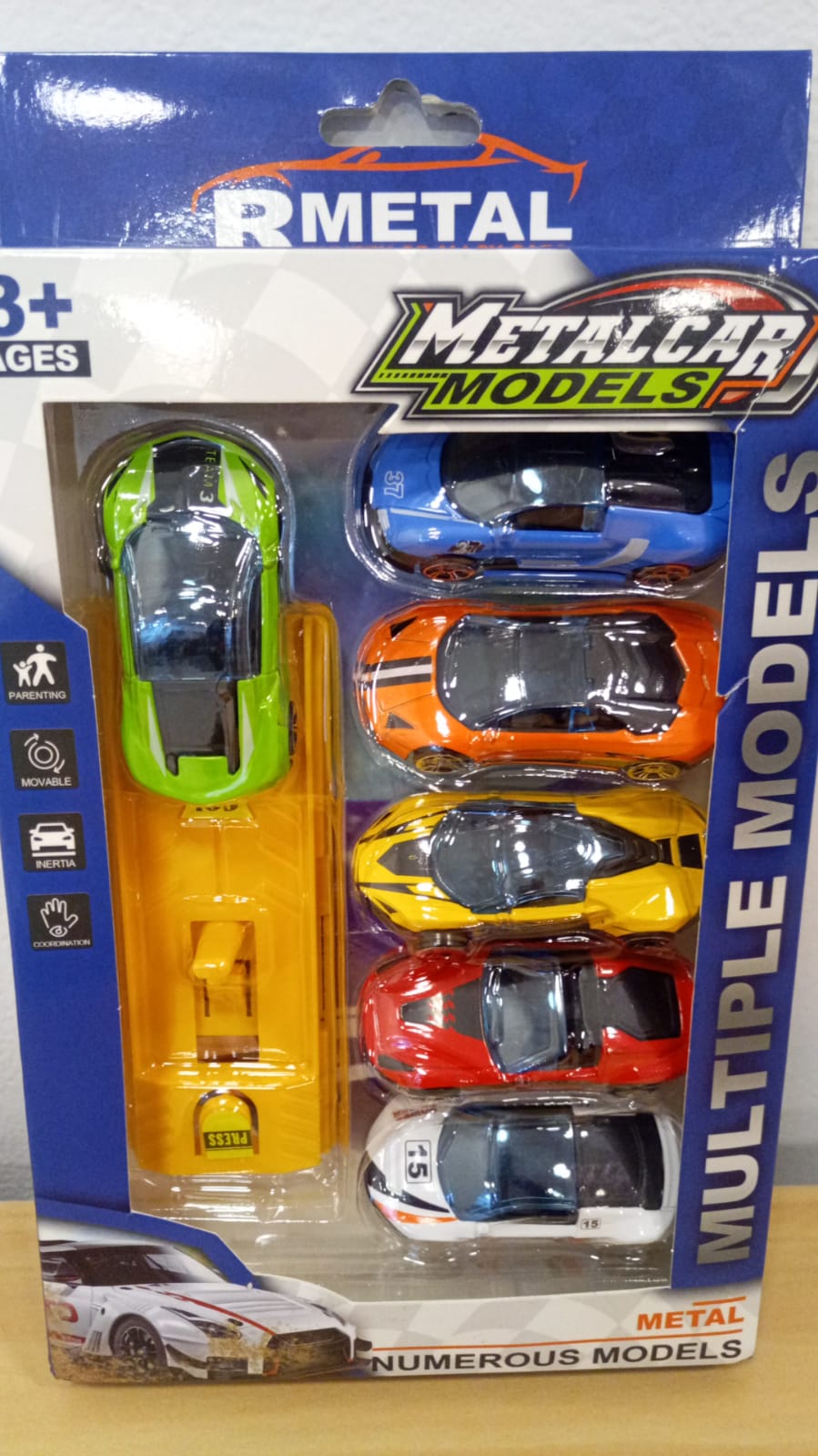 SET 6 CARROS CON LANZADOR  1:64  - 205-8