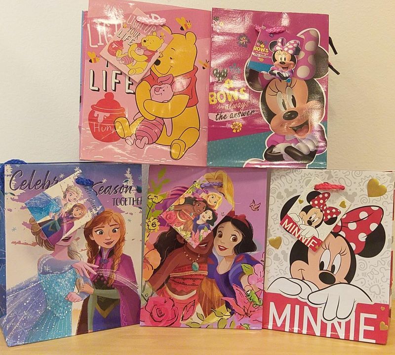 BOLSAS DE REGALO PERSONAJES DE PELICULA - 12X16 - 1002-001 - Imagen 2